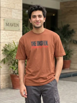 Maven Unseen Graphic T-shirt.